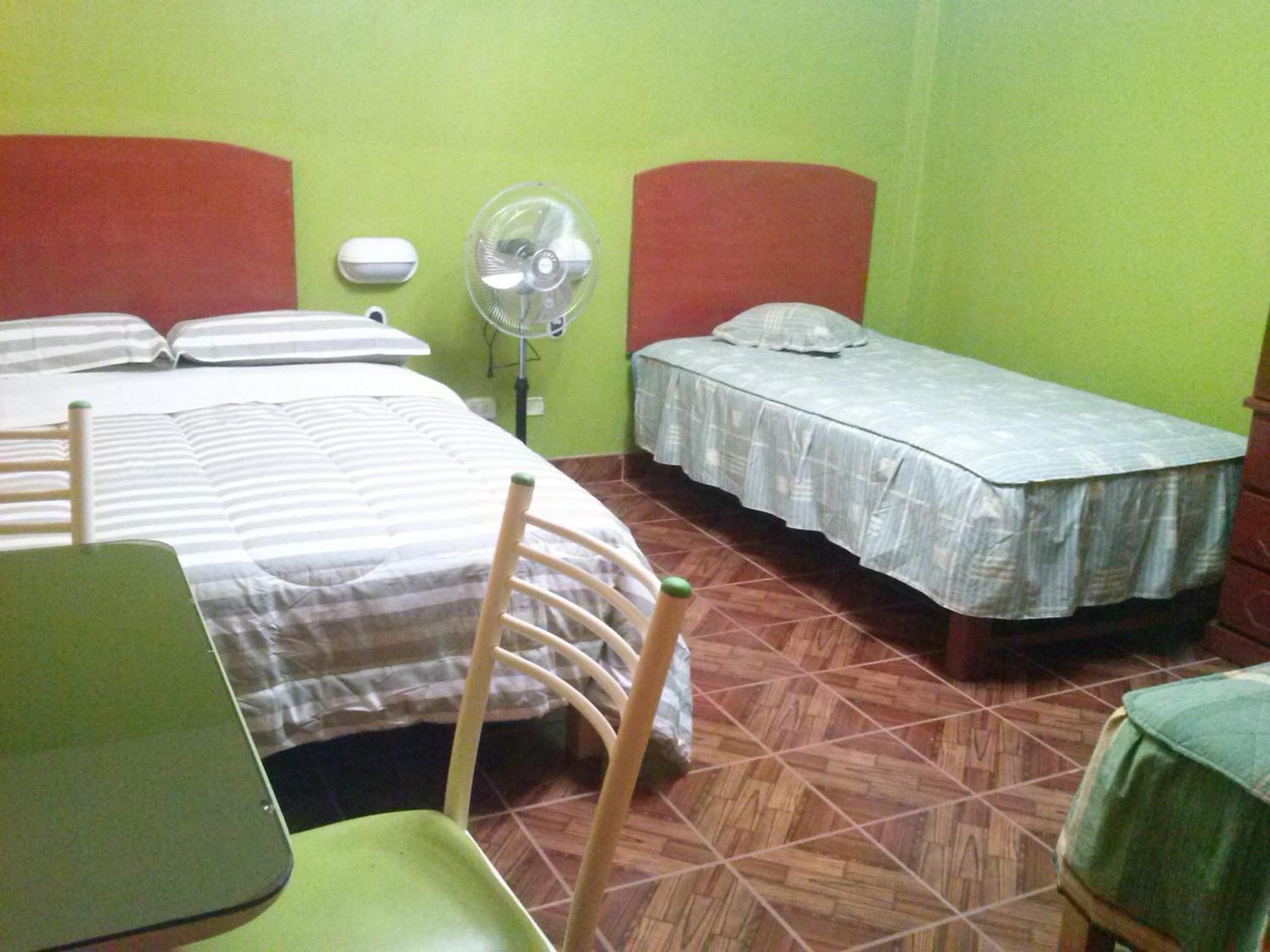 Hostal Real Alcazar Nazca Kamer foto